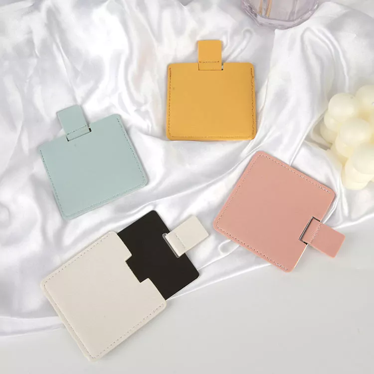 Pocket Mirror na Laki ng Credit-Card